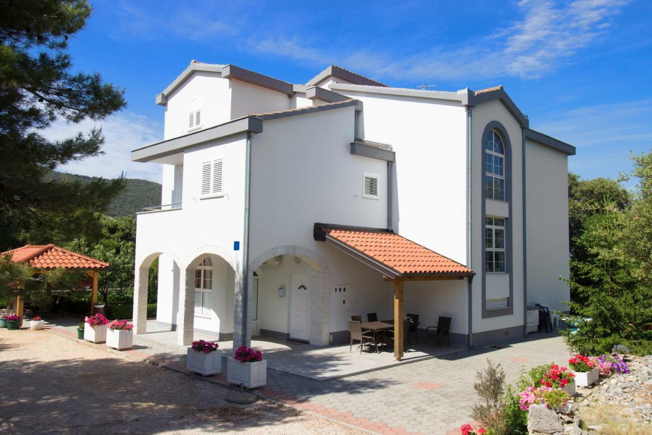 Vesna Apartment *