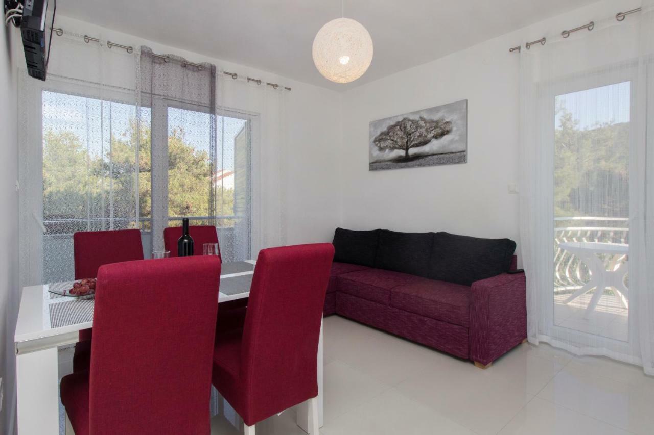 Apartment Vesna Grebastica