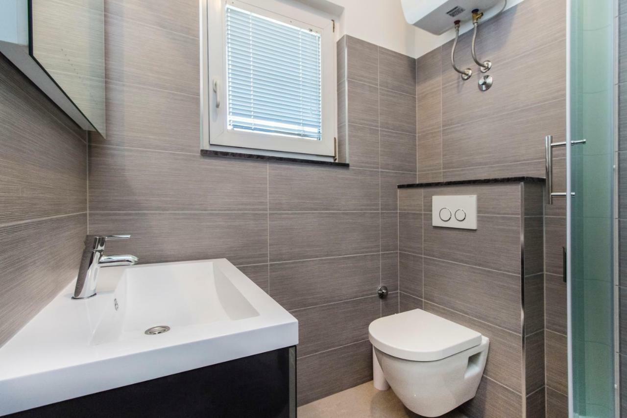 Apartment Vesna Grebastica