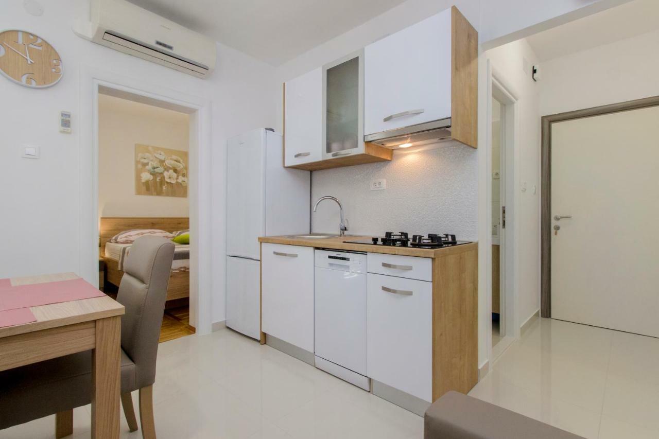 Apartment Vesna Grebastica