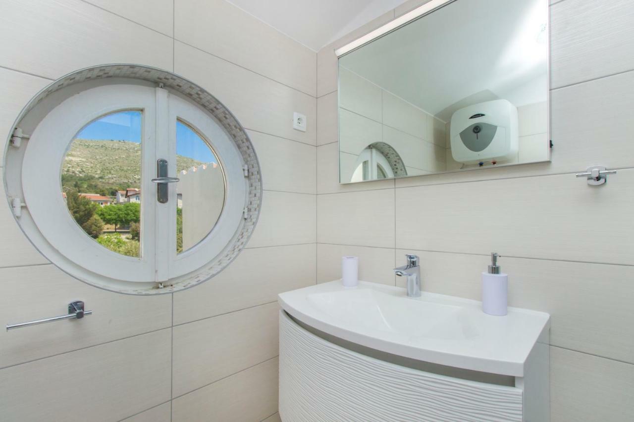 Apartment Vesna *